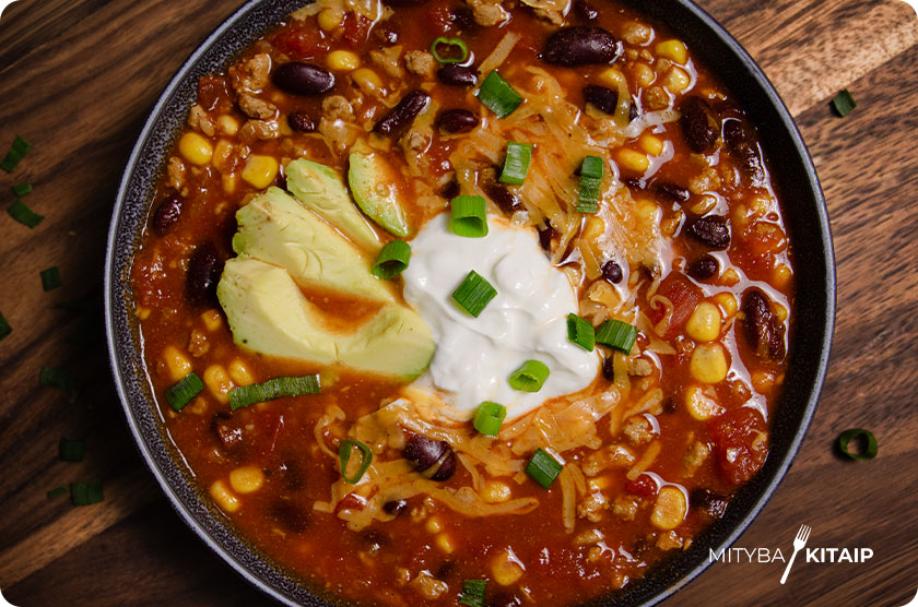 Čili sriubos recepto viršelis.