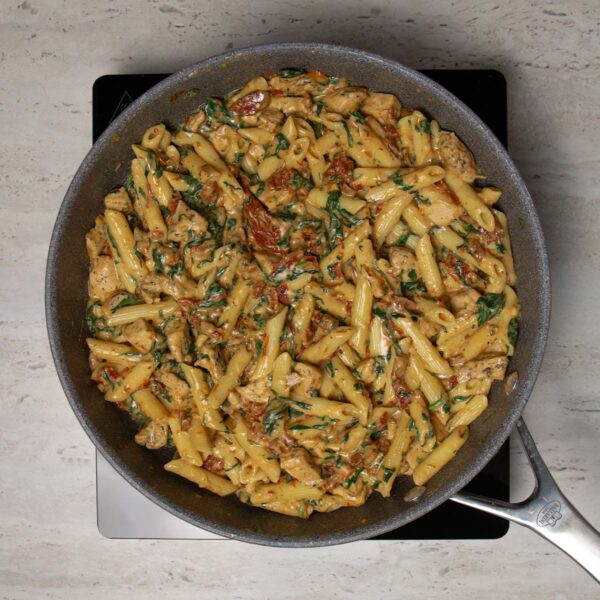 Makaronų su vištiena instrukcijos: 7 žingsnis.