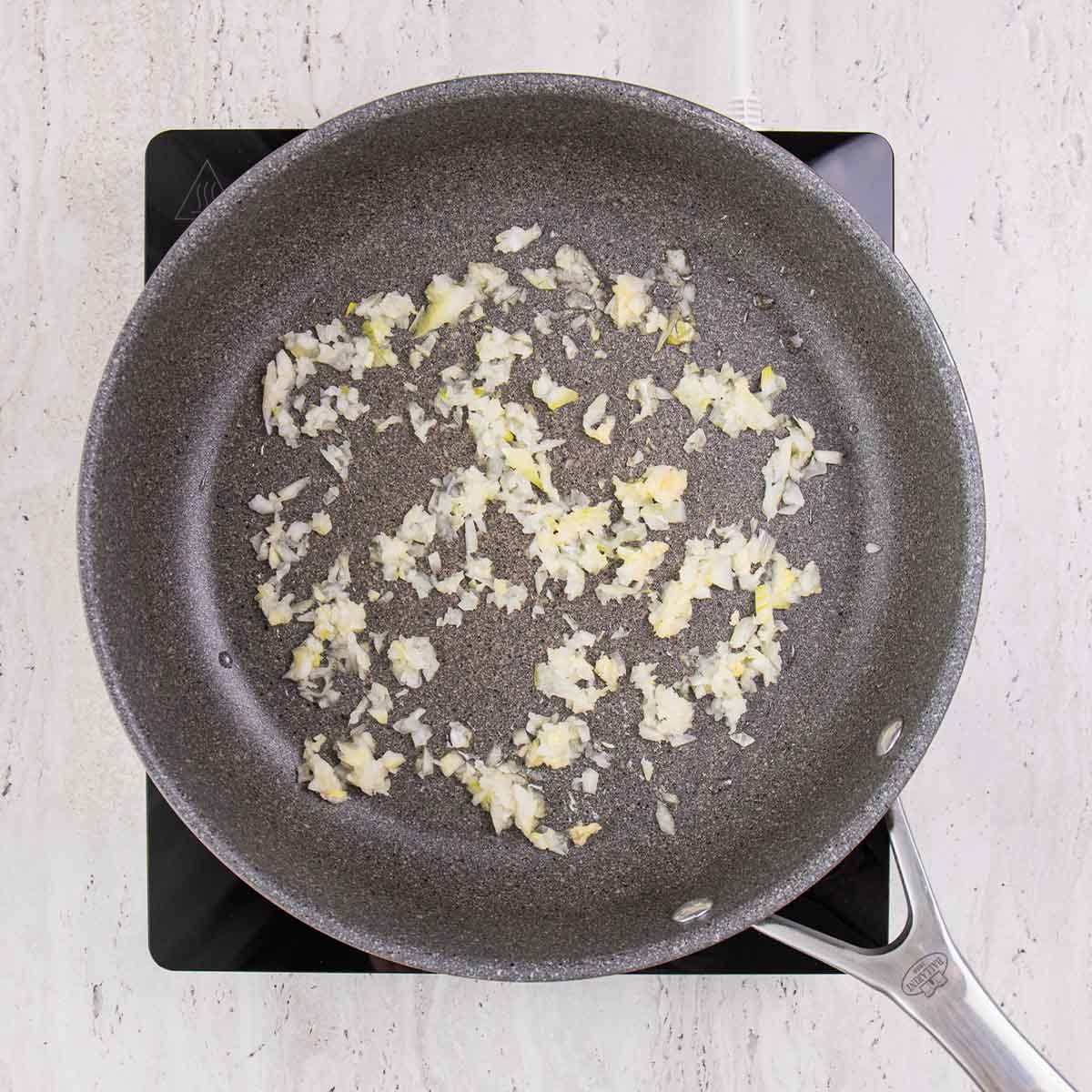 Makaronų apkepo instrukcijos: 1 žingsnis.