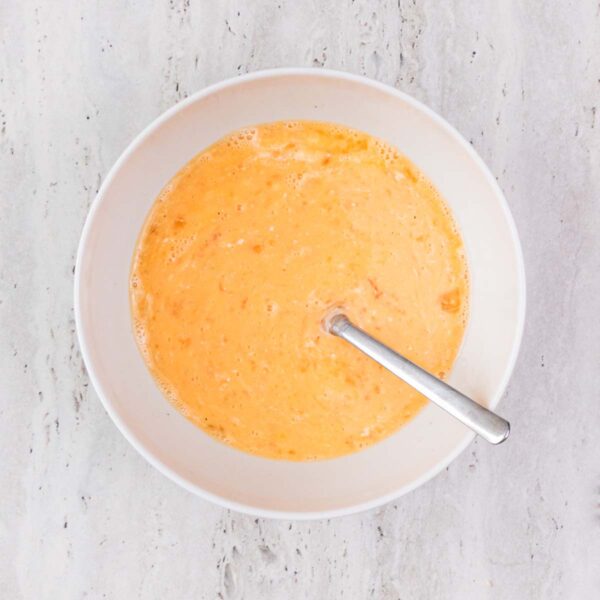 Omleto recepto instrukcijos: 2 žingsnis.