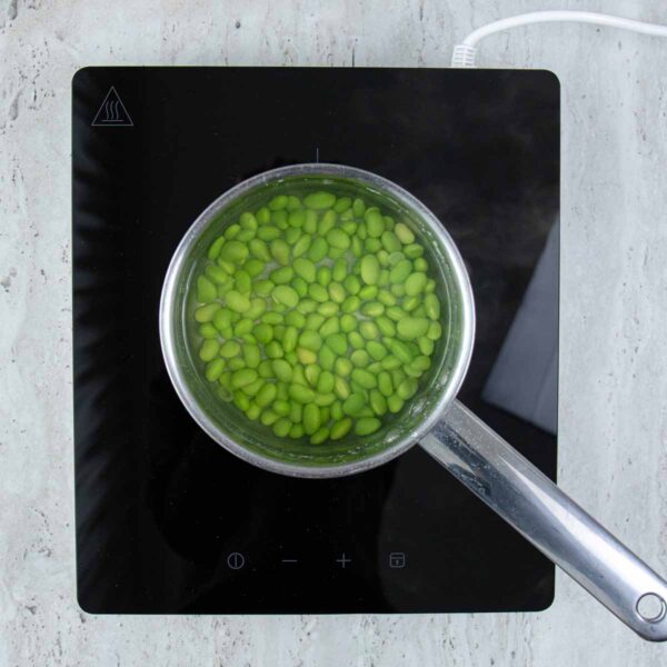 Spagečių su padažu instrukcijos: 3 žingsnis.