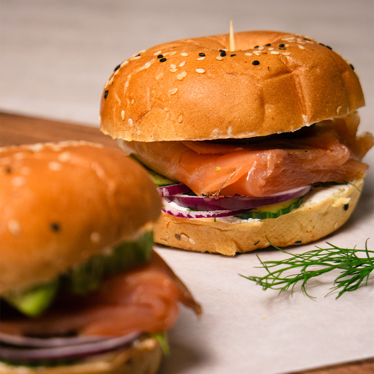 sumustiniai-su-lasisa-receptas-v2 Sumuštinių su lašiša receptas.