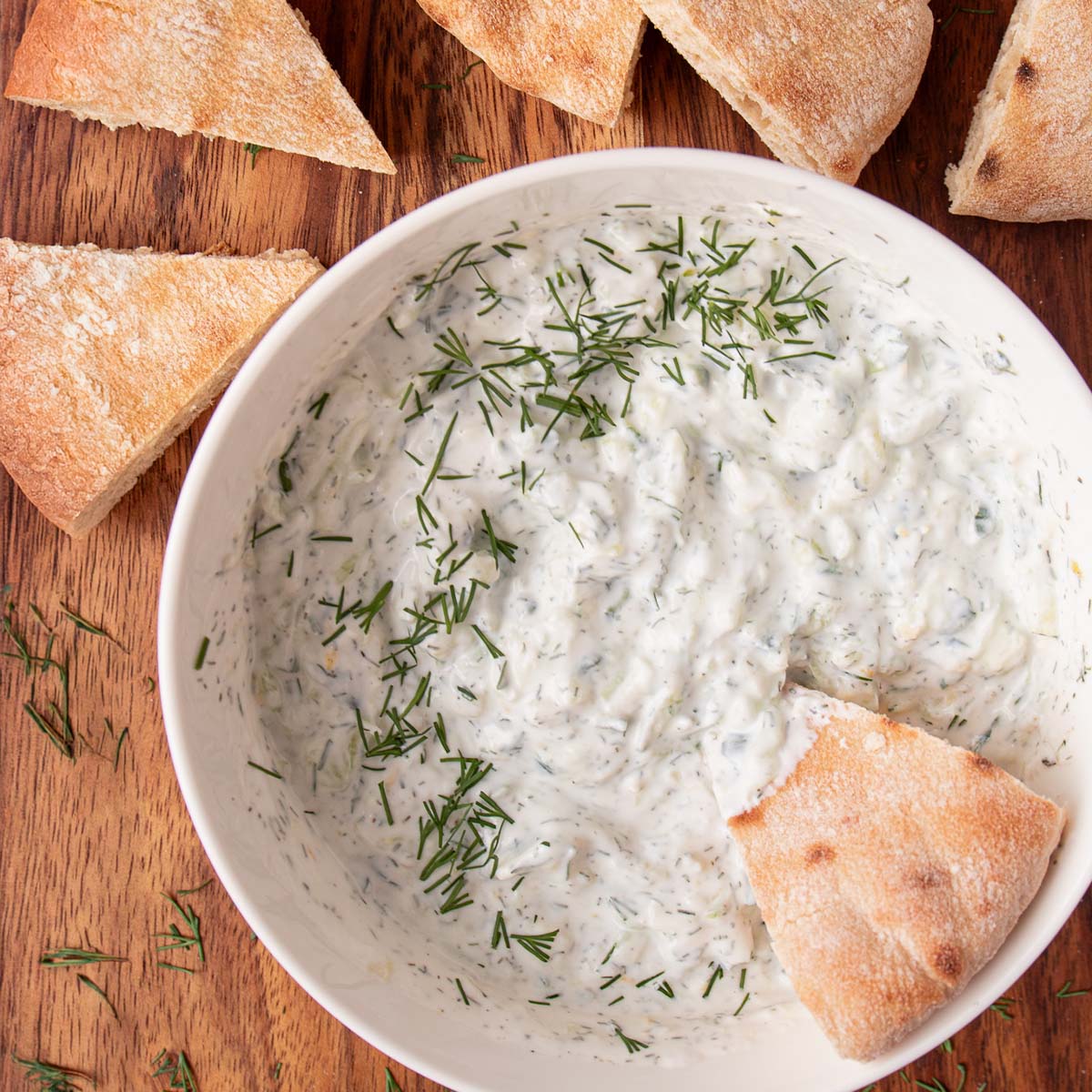 Tzatziki padažo instrukcijos: 2 žingsnis.