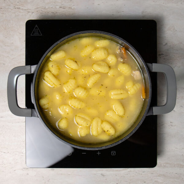 Vištienos sriubos instrukcijos: 6 žingsnis.