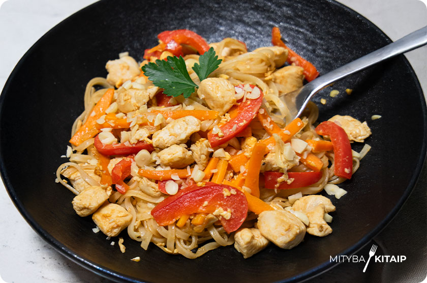 Wok makaronų recepto viršelis.